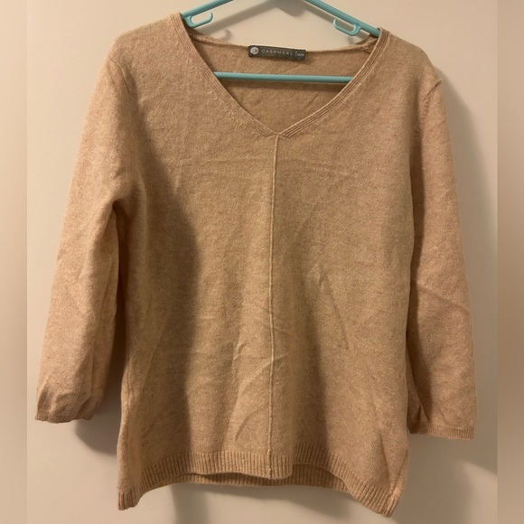 NEW!!! 100% Cashmere V Neck Pullover Melange Sweater - Picture 1 of 5